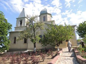 Vărzăreşti, cea mai veche mănăstire basarabeană. Jurnal de pelerin
