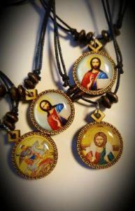 ÷ Medalion cu snur reglabil CR19 (icoane diverse)