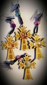 ÷ Cruce auto cu cu ventuza CA11 (diverse icoane)