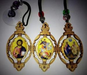 ÷ Medalion auto cu ventuza CA10